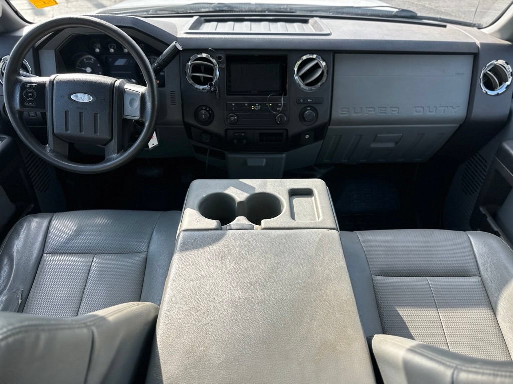 Used 2013 Ford F350 XL w/ PWR Equipment Group AWD/4WD image 3