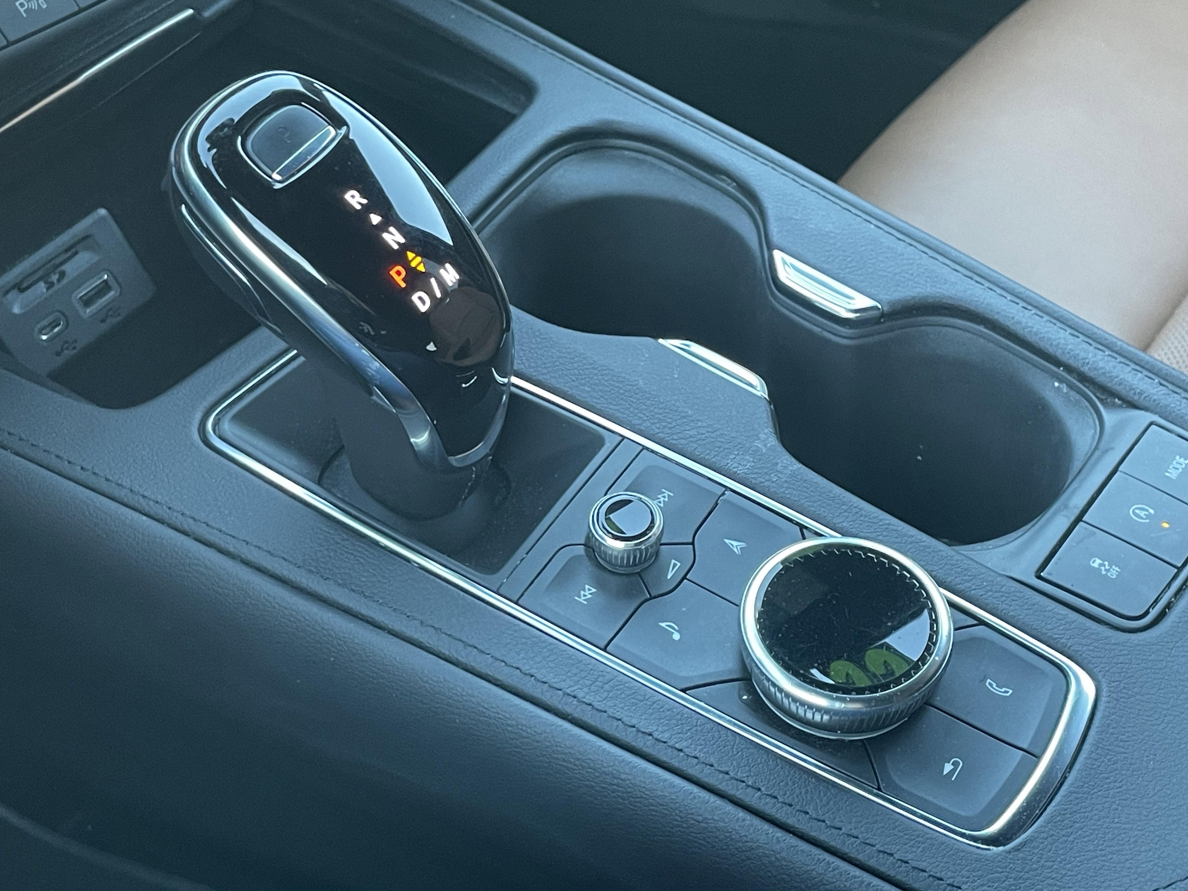 Used 2022 Cadillac XT4 Sport image 23