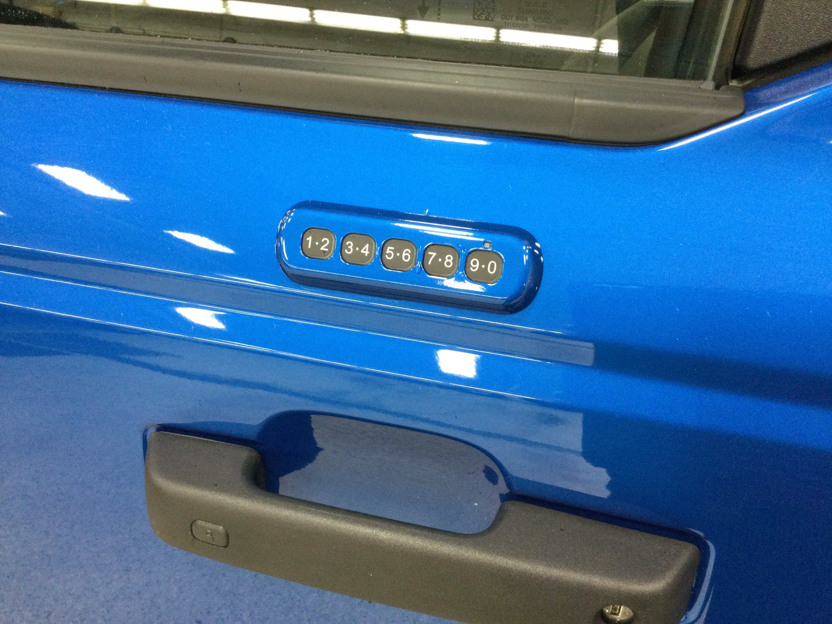 Used 2023 Ford Bronco Badlands w/ Sasquatch Package image 8