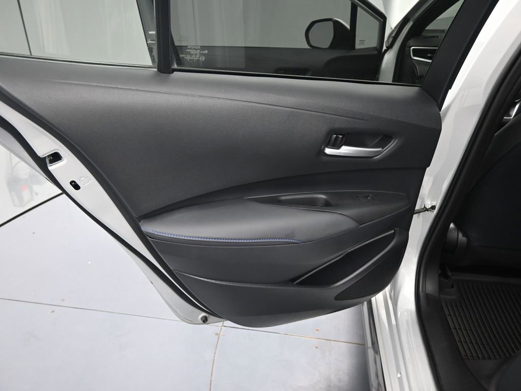 Used 2022 Toyota Corolla SE image 15