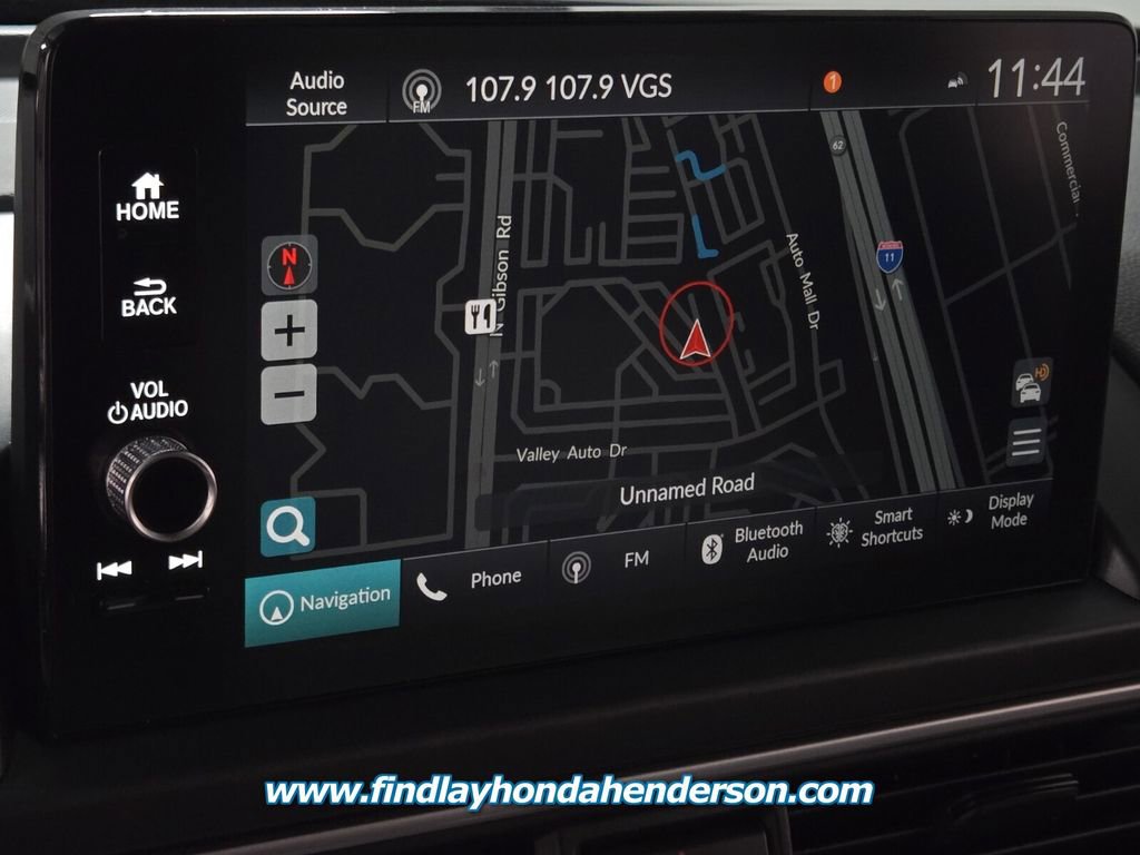 Certified 2025 Honda Pilot Touring image 29