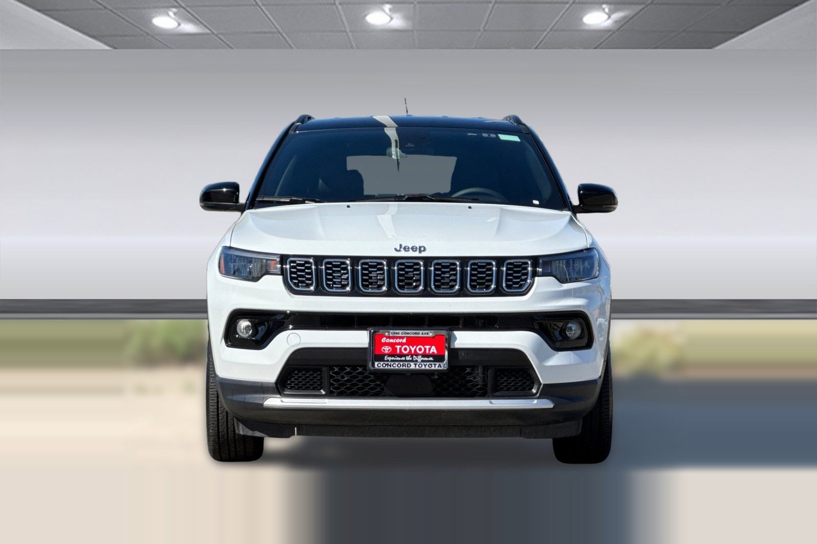 Used 2025 Jeep Compass Limited AWD/4WD image 6