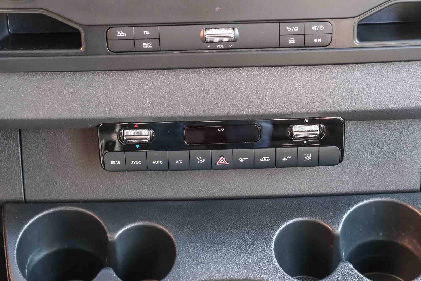 Used 2024 Mercedes-Benz Sprinter 2500 image 18