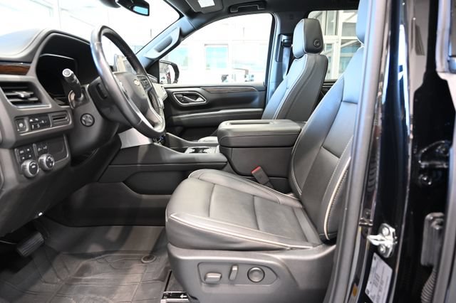 Used 2023 Chevrolet Tahoe Premier AWD/4WD image 9