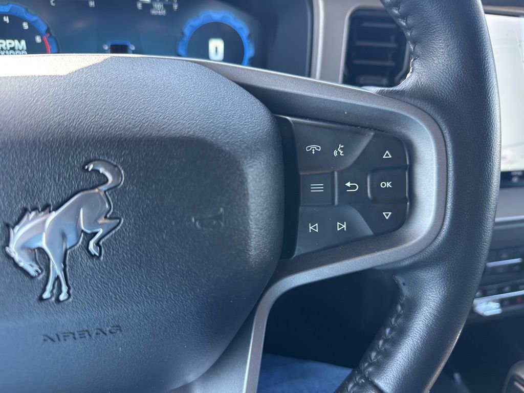 Used 2025 Ford Bronco Outer Banks image 24