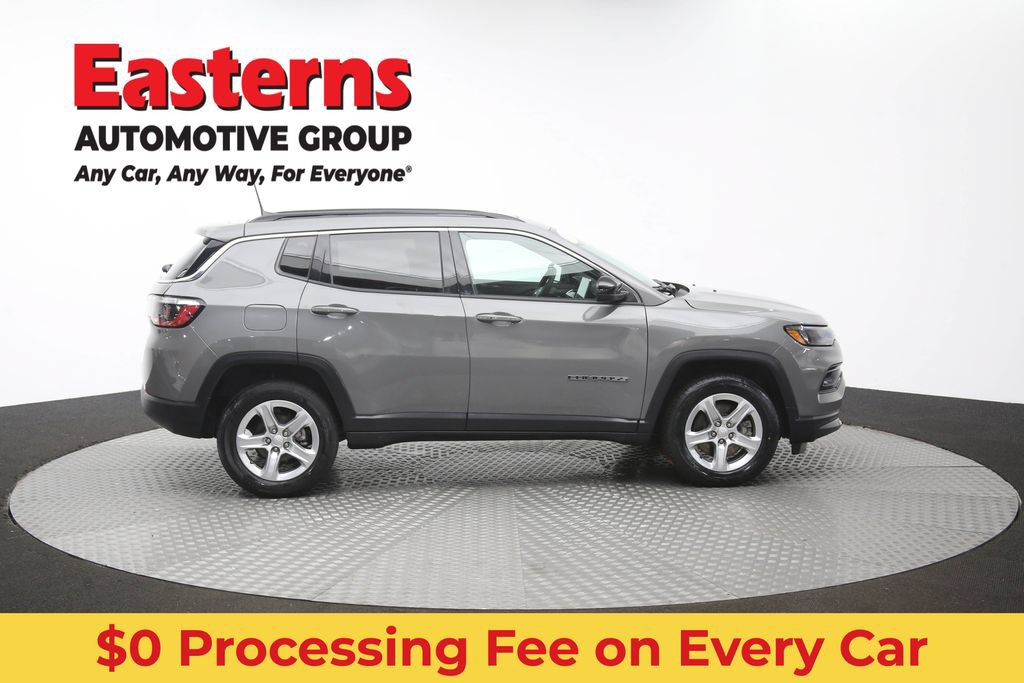 Used 2023 Jeep Compass Latitude w/ Sun and Sound Group AWD/4WD image 46