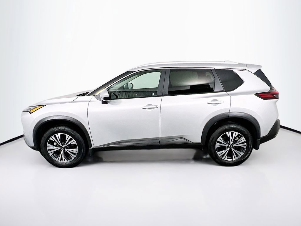 Used 2023 Nissan Rogue SV w/ SV Premium Package AWD/4WD image 4