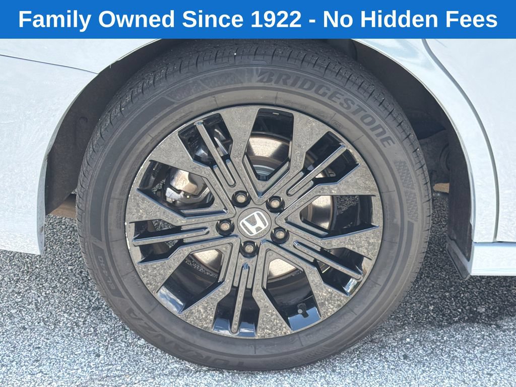 Used 2025 Honda Odyssey Sport-L image 16