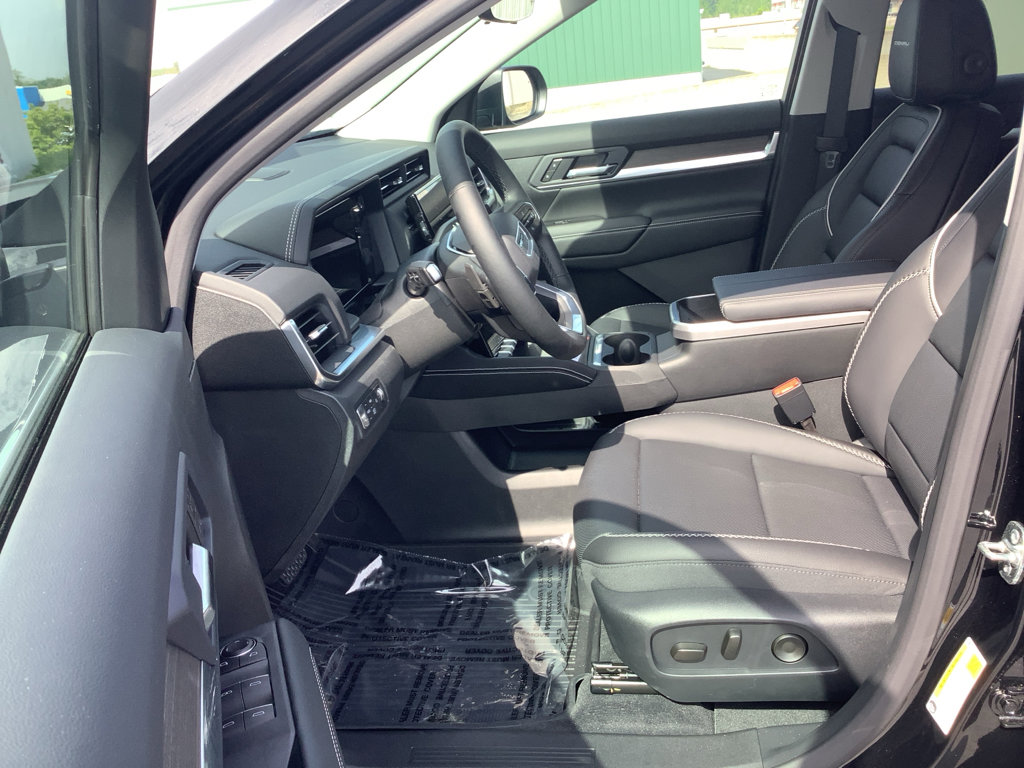 New 2026 GMC Terrain Denali w/ LPO, Floor Liner Package AWD/4WD image 14