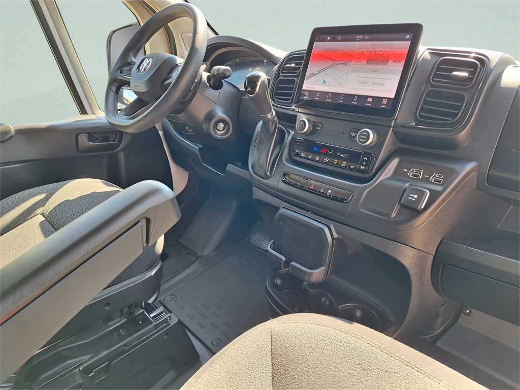 Used 2022 RAM ProMaster 2500 w/ Premium Convenience Group image 31