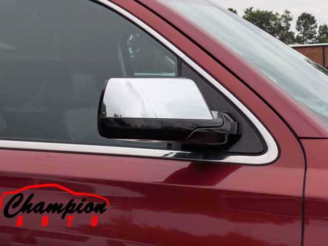 Used 2016 Chevrolet Suburban LTZ RWD image 14