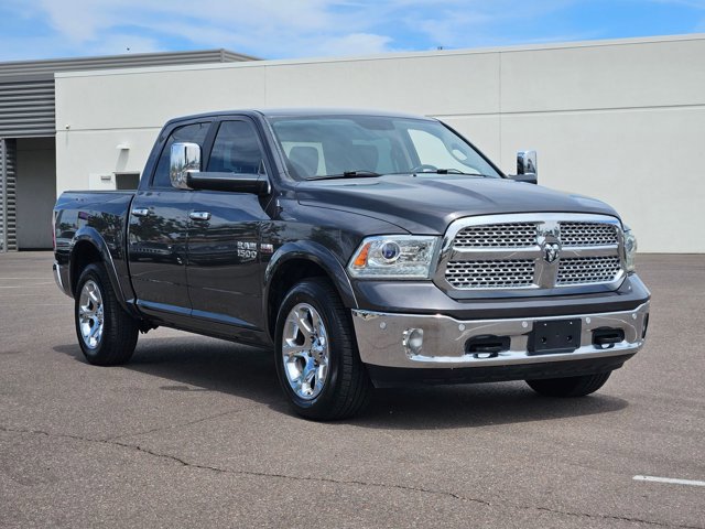 Used 2016 RAM 1500 Laramie w/ Convenience Group AWD/4WD image 3