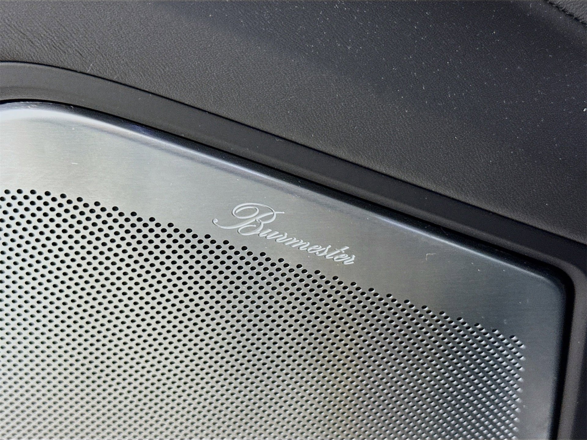 Used 2024 Porsche Cayenne Turbo GT image 17