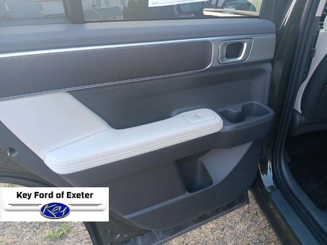 Used 2024 Hyundai Santa Fe SEL AWD/4WD image 25