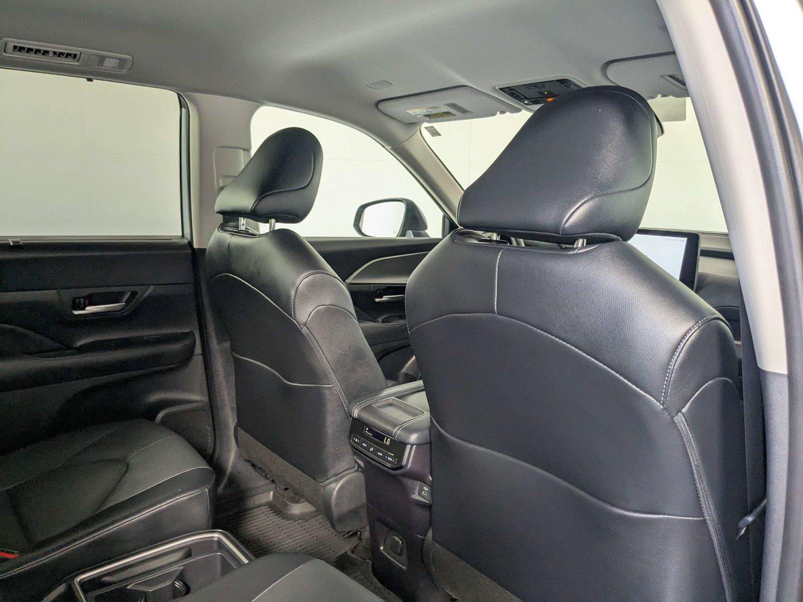 Certified 2026 Toyota Grand Highlander AWD image 29