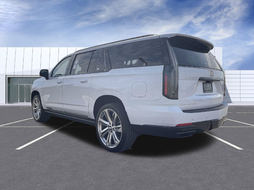 New 2026 Cadillac Escalade ESV Sport w/ Touring Package AWD/4WD image 6