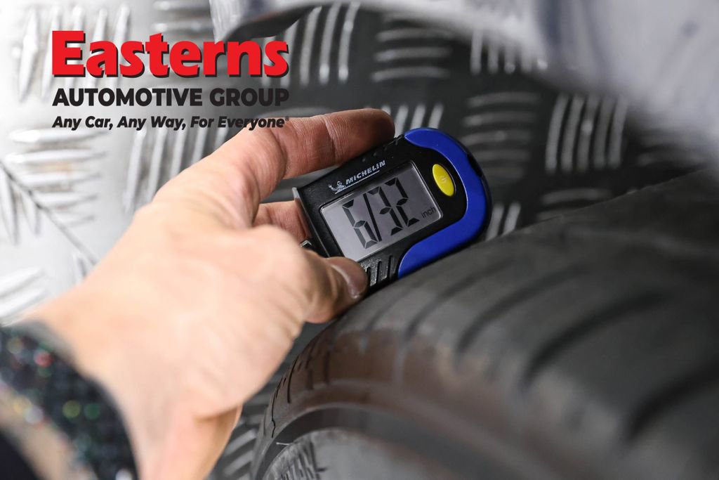 Used 2021 Toyota Camry SE FWD image 27