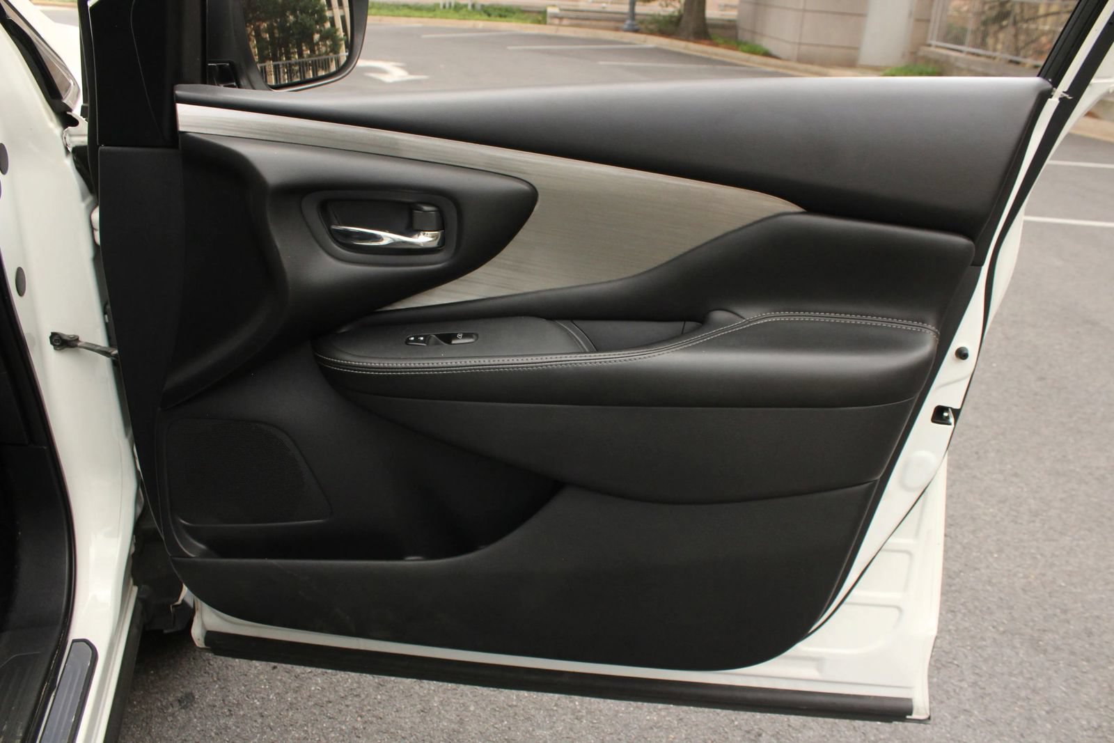 Used 2018 Nissan Murano S w/ Cargo Package FWD image 21