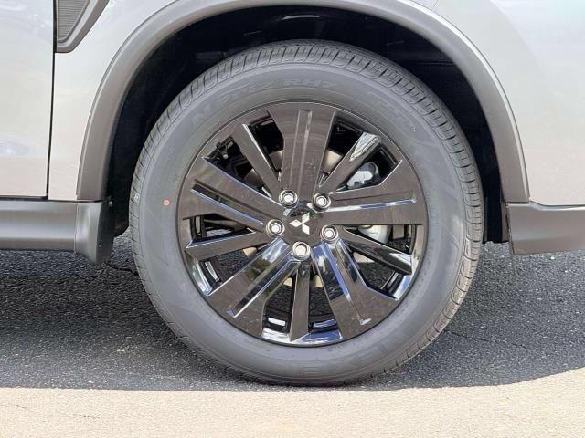 New 2026 Mitsubishi Outlander Sport LE AWD/4WD image 9
