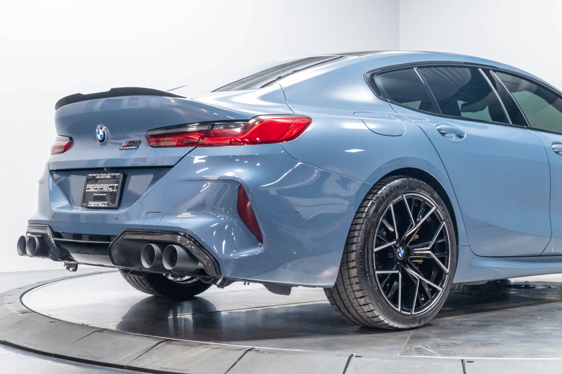Used 2022 BMW M8 Gran Coupe xDrive Competition w/ M Carbon Exterior Package AWD/4WD image 35