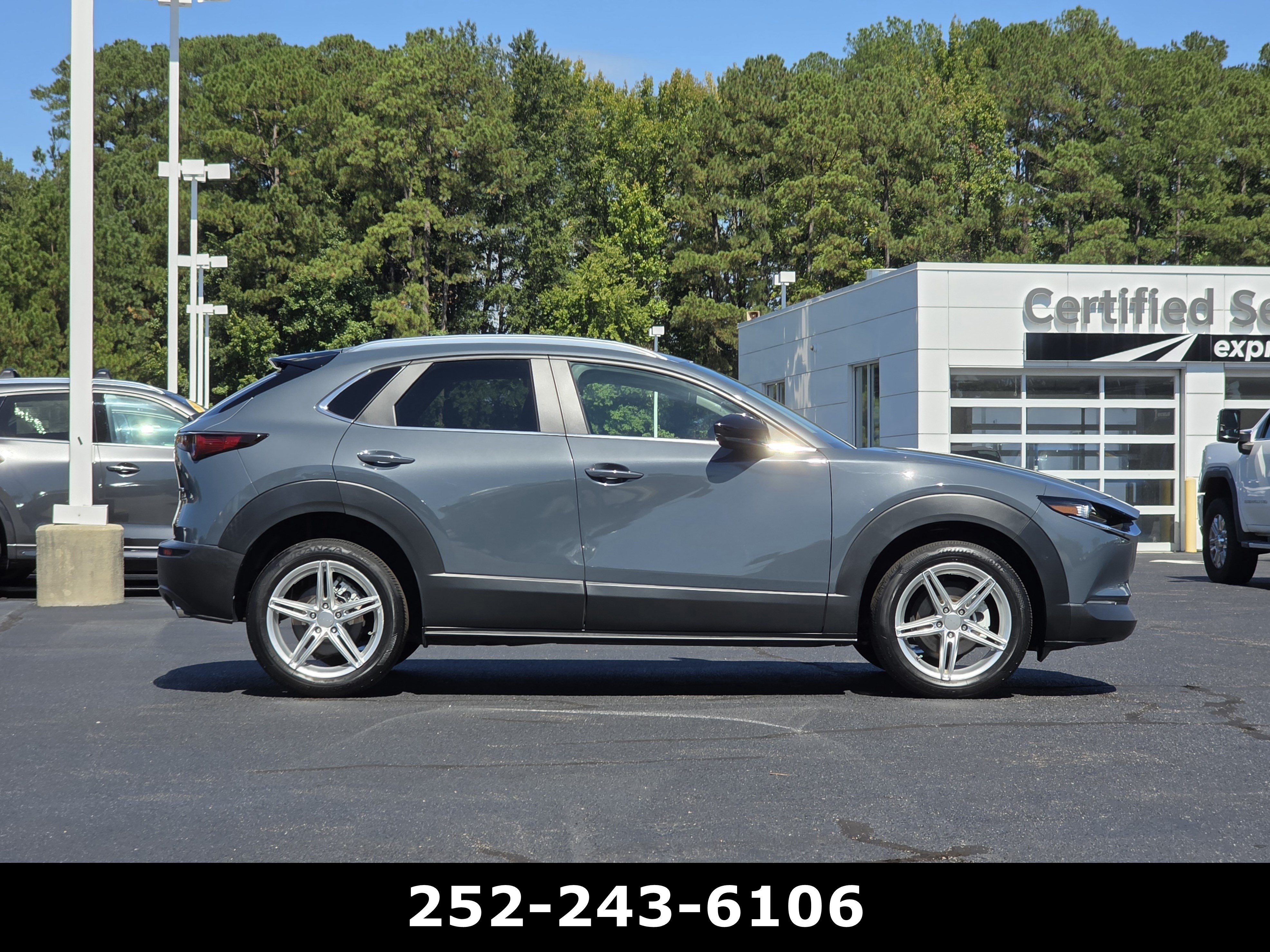 Used 2024 MAZDA CX-30 AWD 2.5 S w/ Preferred Package image 8