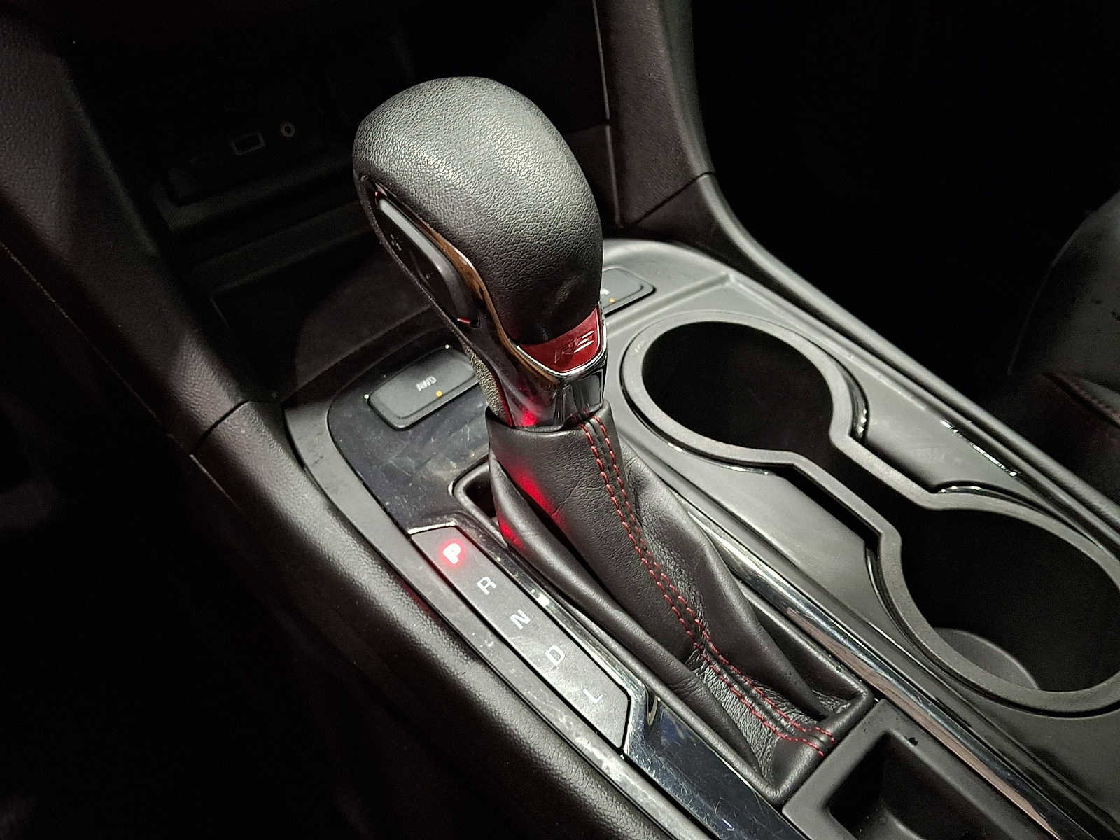 Used 2022 Chevrolet Equinox RS w/ RS Leather Package image 15