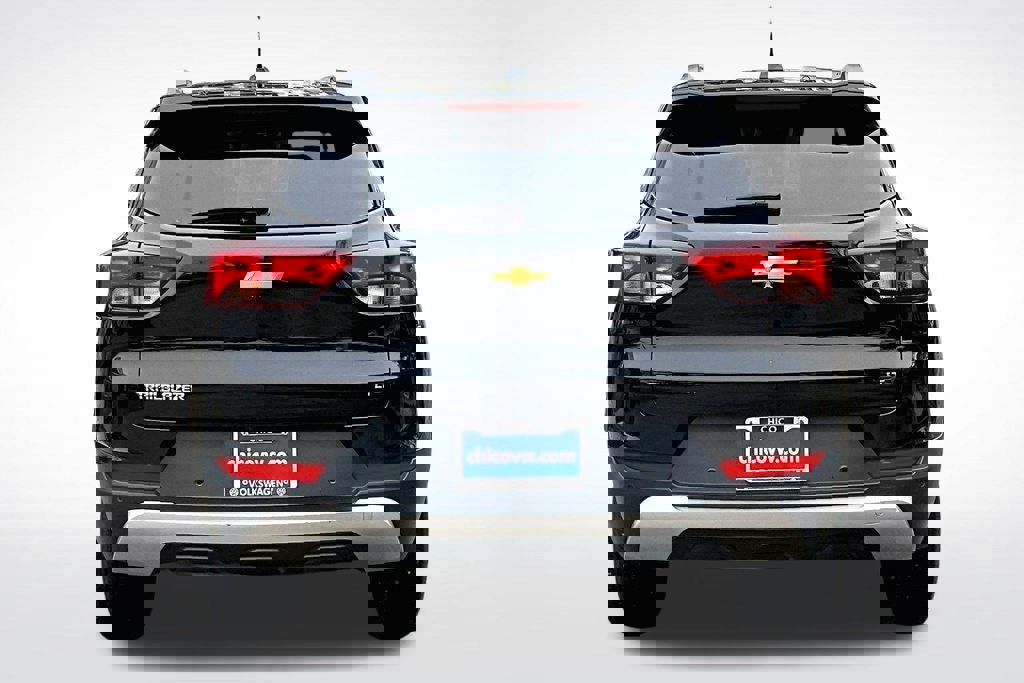 Used 2022 Chevrolet TrailBlazer LT w/ Driver Confidence Package image 3