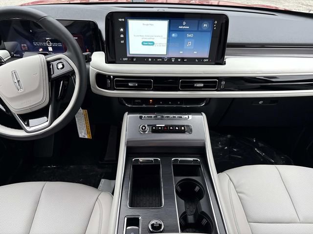 New 2026 Lincoln Aviator AWD w/ Jet Appearance Package image 16