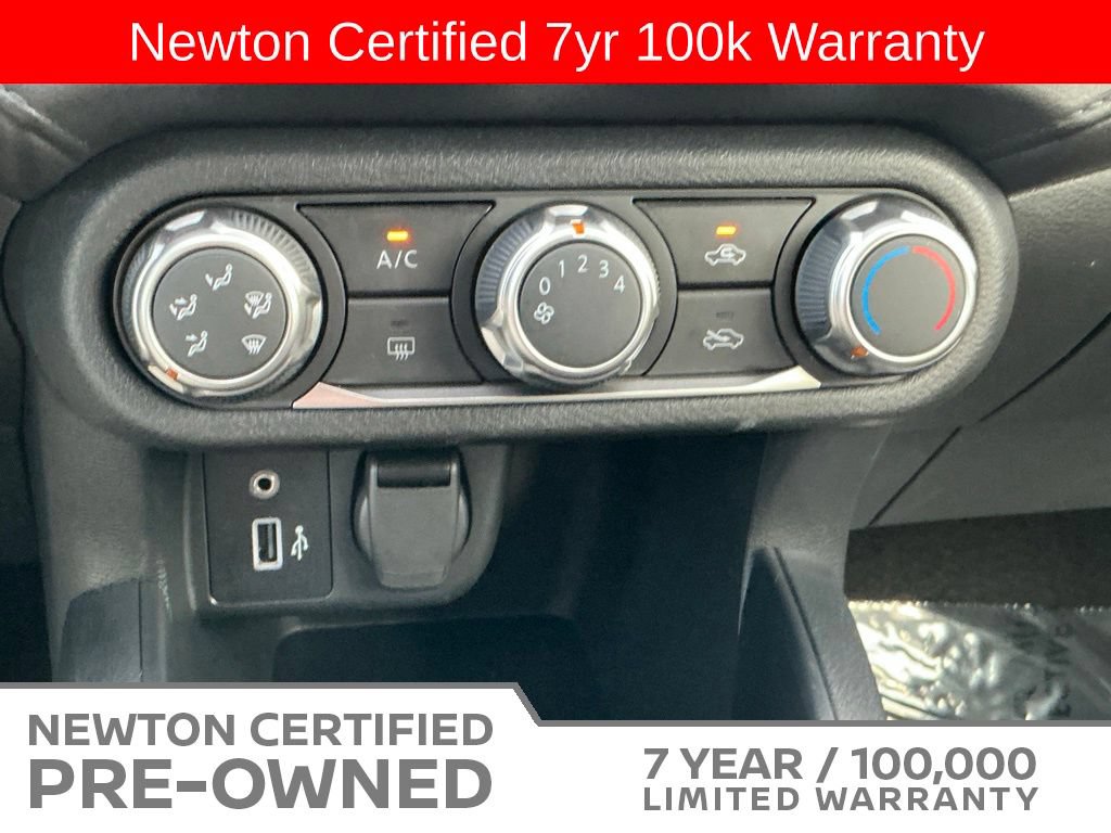 Used 2025 Nissan Versa S w/ Trunk Package FWD image 23
