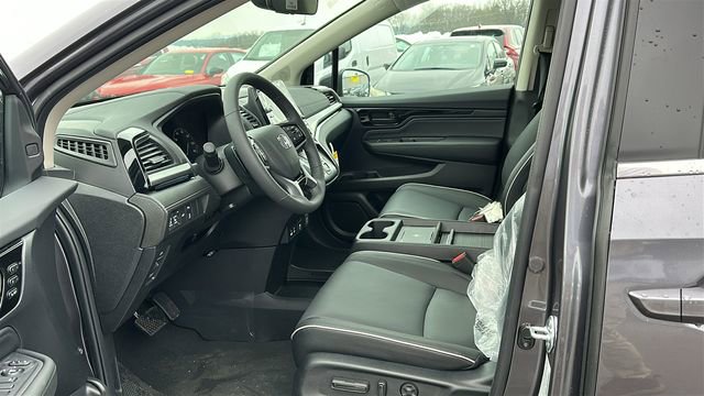 New 2026 Honda Odyssey Touring image 9