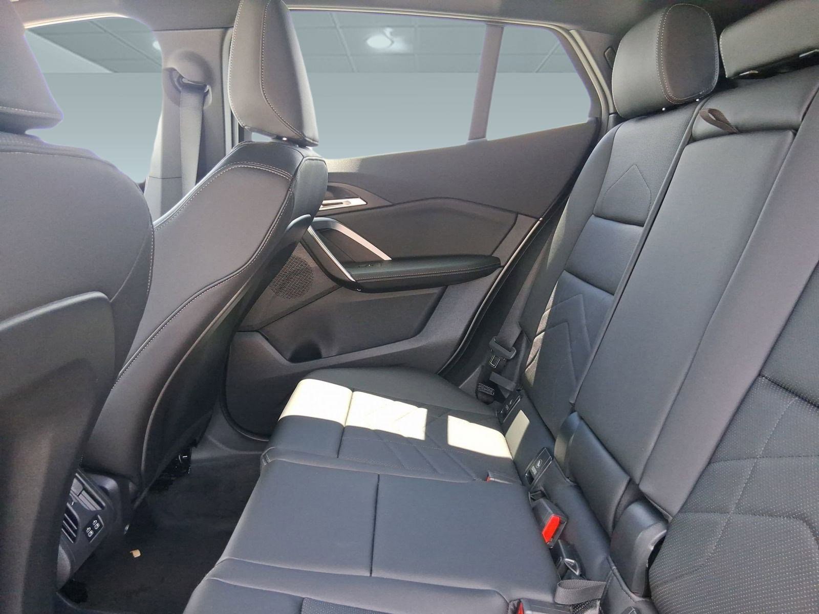 Used 2026 BMW X2 xDrive28i image 27