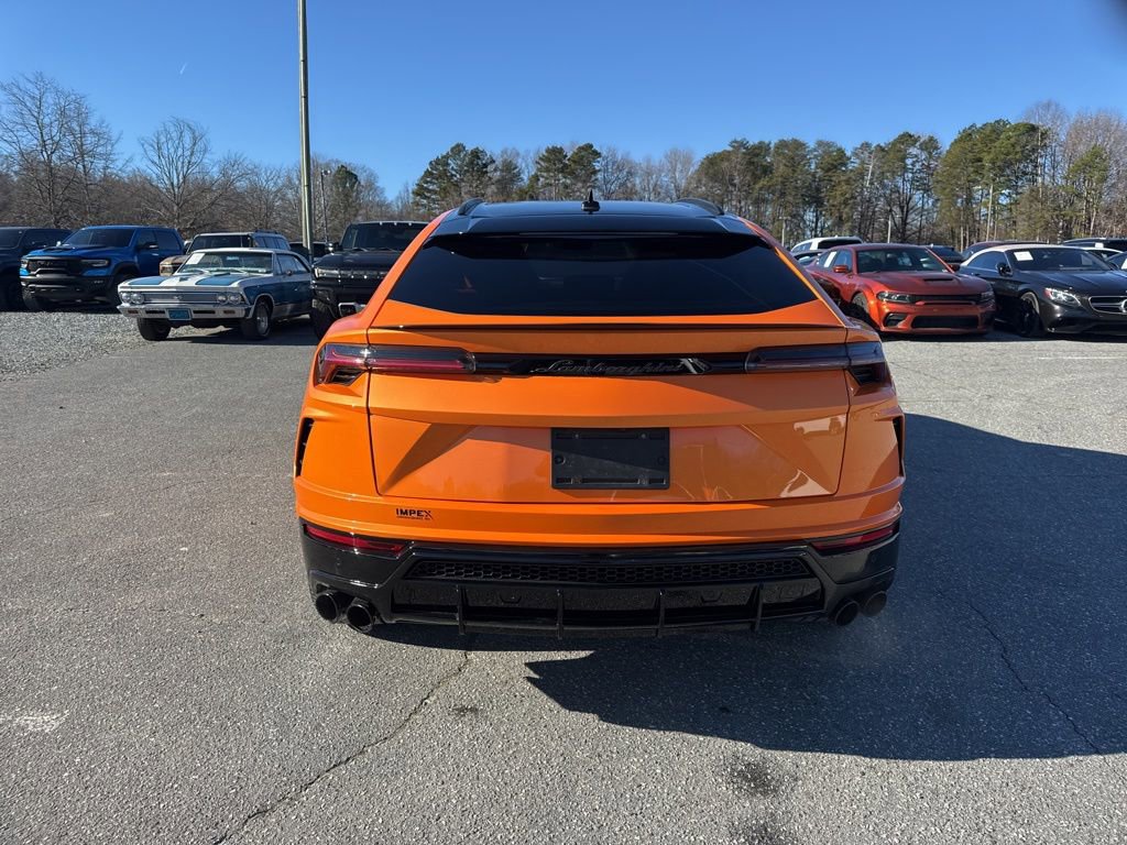 Used 2022 Lamborghini Urus image 4