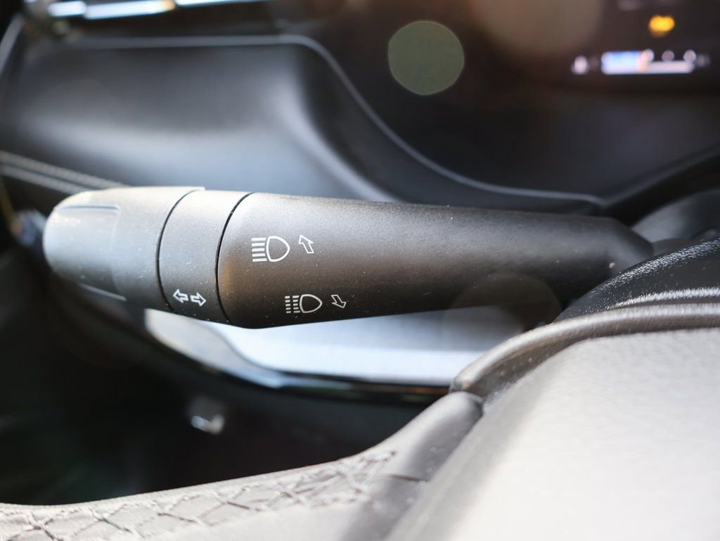 Used 2024 Jeep Compass Limited w/ High Altitude Package image 15