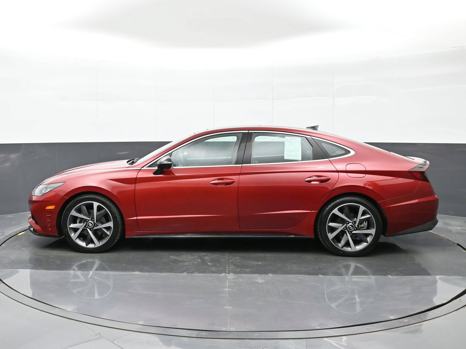 Used 2023 Hyundai Sonata SEL Plus FWD image 9