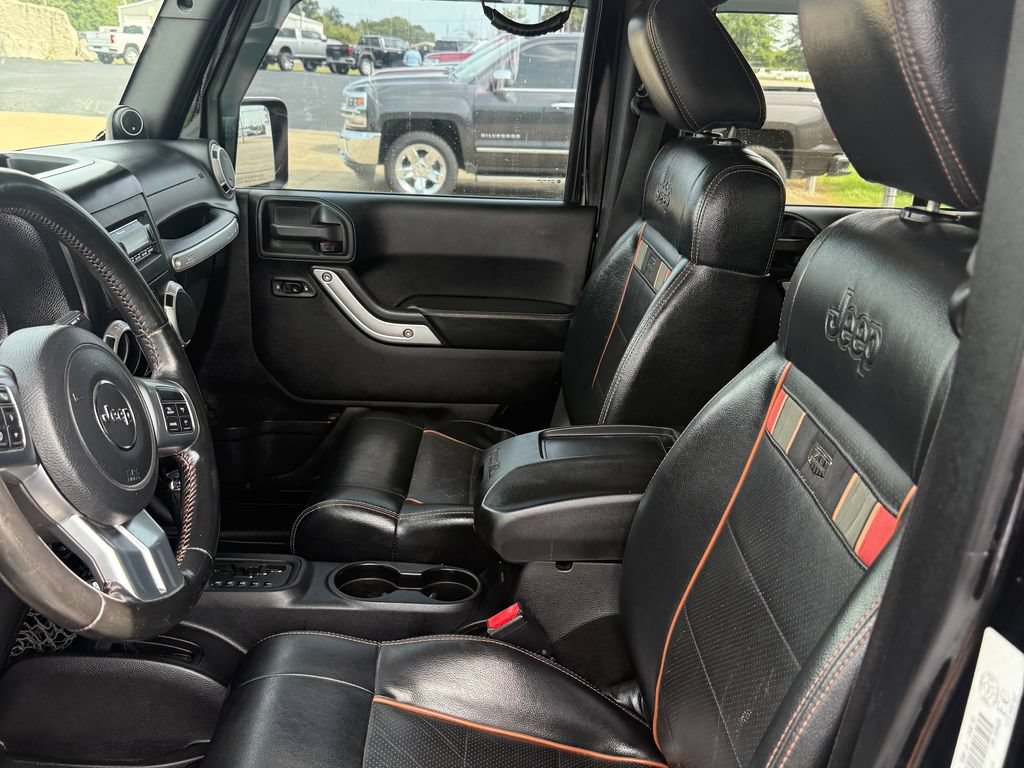Used 2011 Jeep Wrangler Unlimited 70th Anniversary w/ Dual Top Group AWD/4WD image 36
