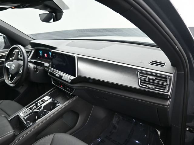 Used 2025 Volkswagen Atlas Cross Sport SE image 10