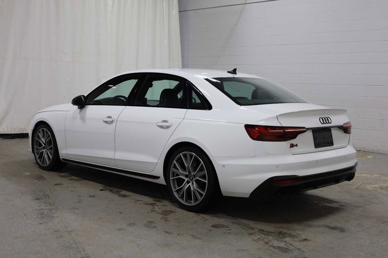 Used 2023 Audi S4 Prestige w/ Prestige Package image 3