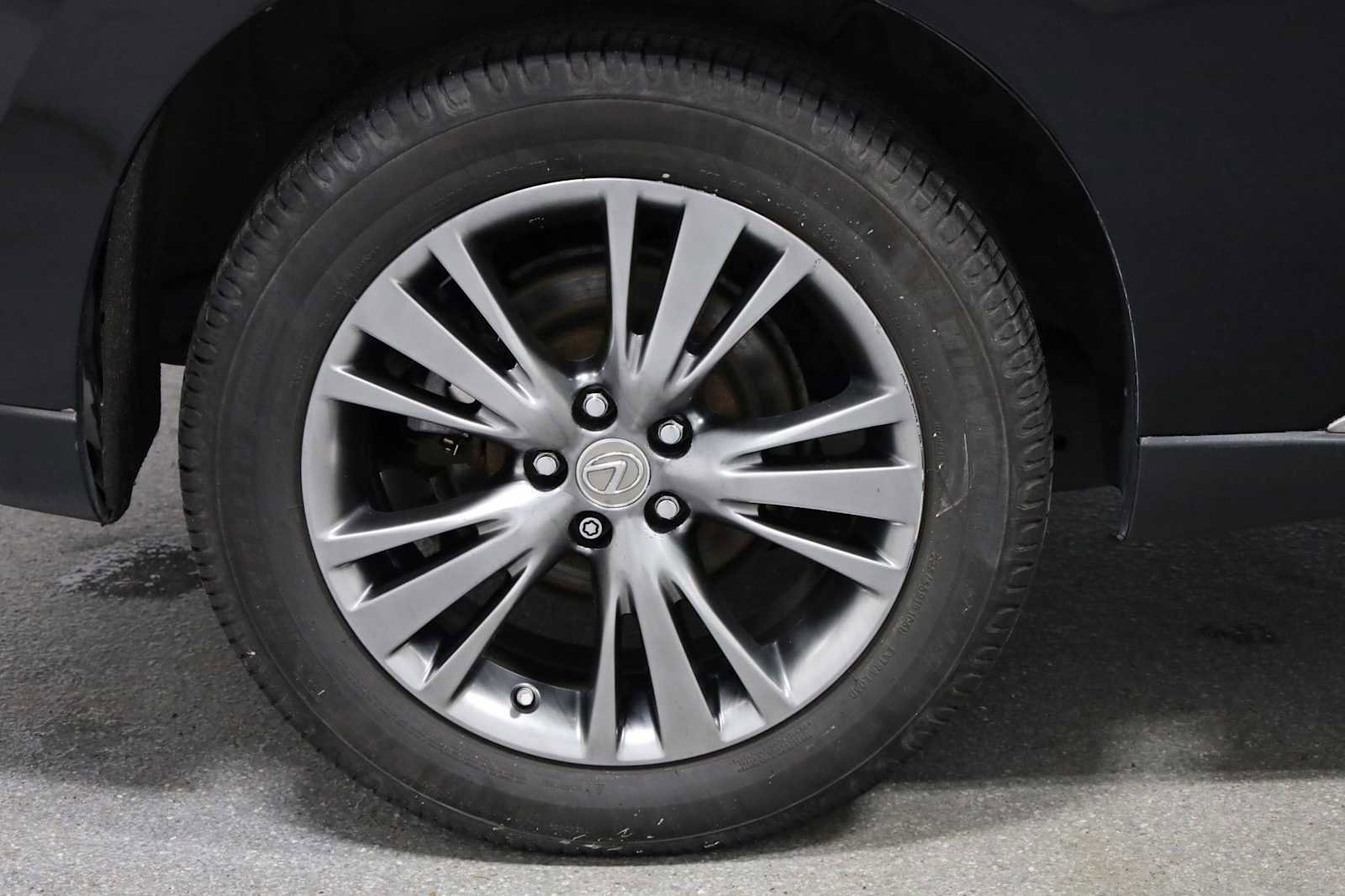 Used 2013 Lexus RX 450h AWD image 35