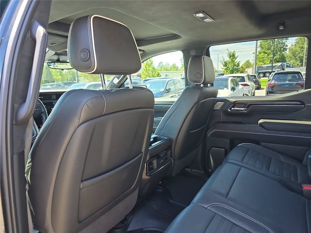 Used 2024 GMC Sierra 1500 AT4X AWD/4WD image 16