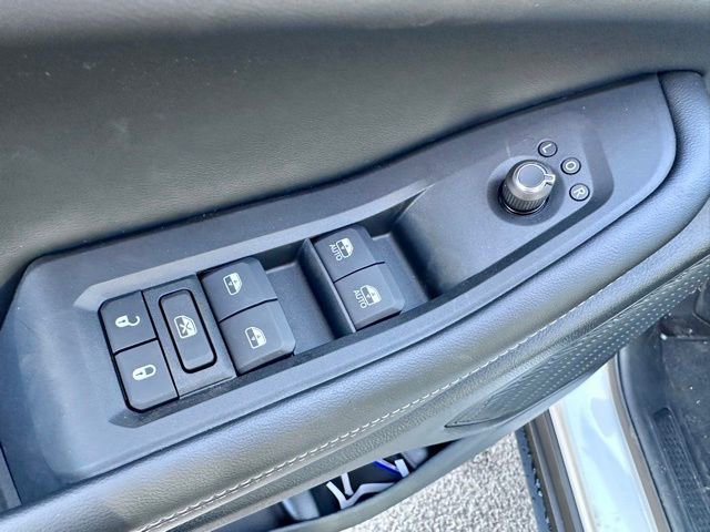 New 2025 Jeep Grand Cherokee L Laredo image 15