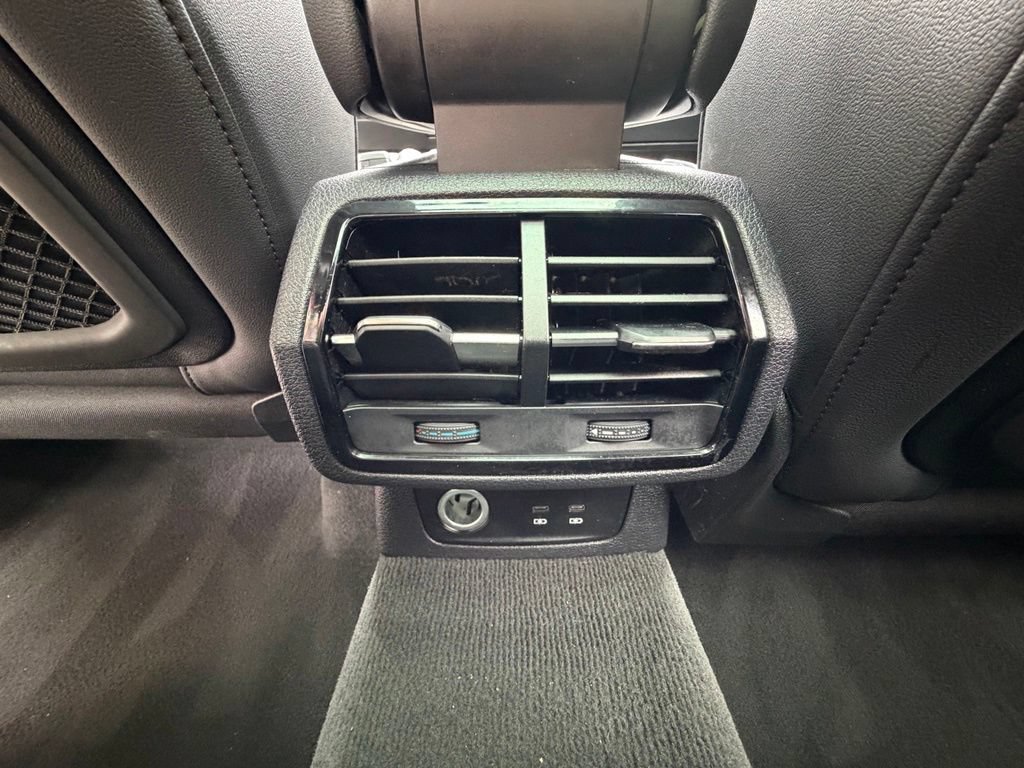Used 2024 Audi Q3 2.0T Premium AWD/4WD image 31