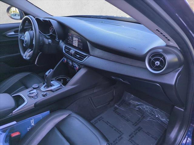 Used 2021 Alfa Romeo Giulia Ti w/ Nero Edizione image 23