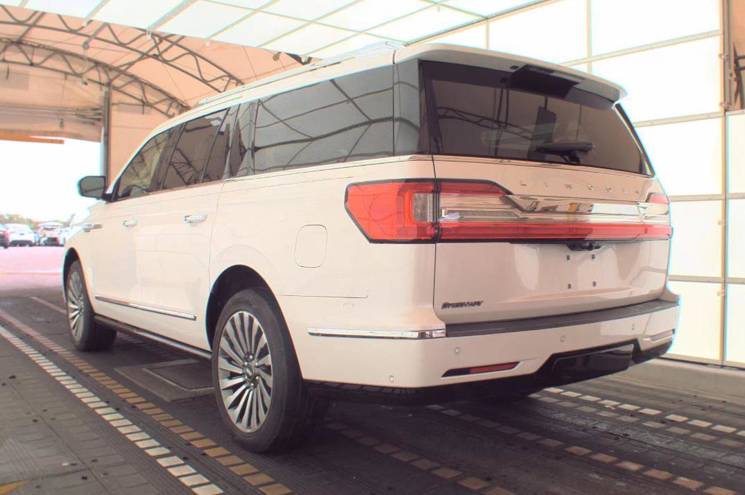 Used 2019 Lincoln Navigator L Reserve AWD/4WD image 11
