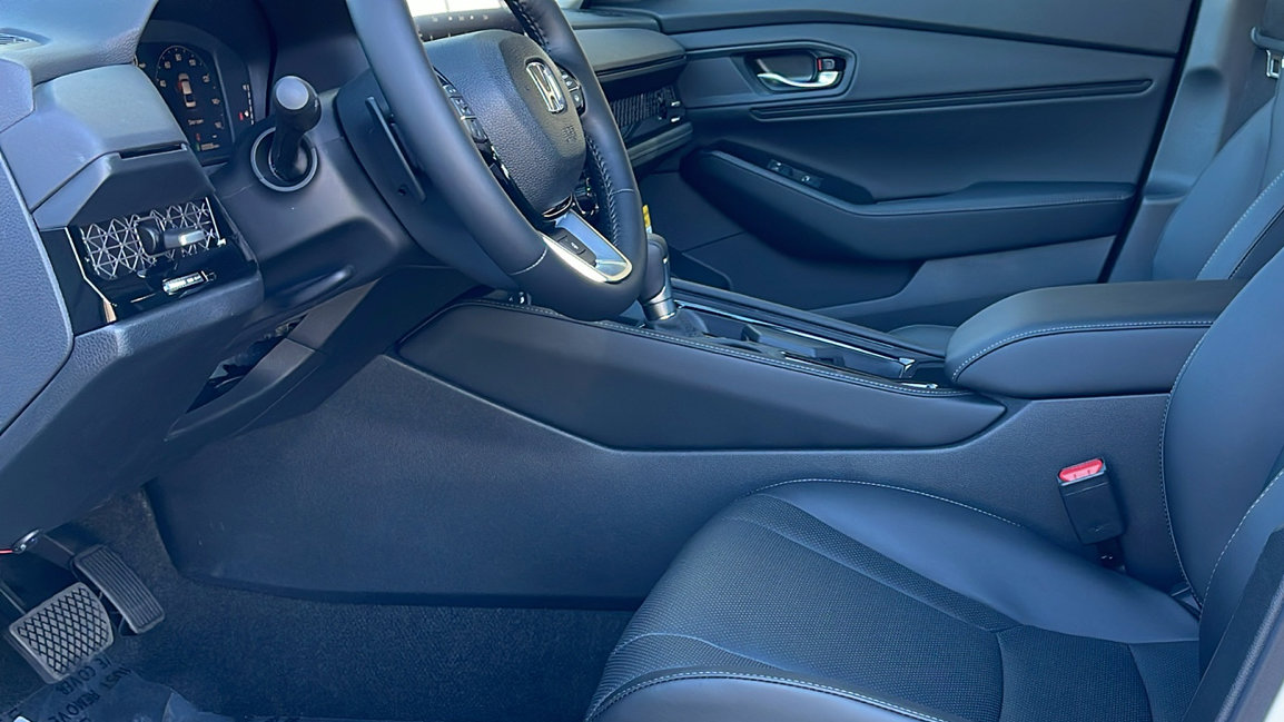 New 2025 Honda Accord Touring image 15
