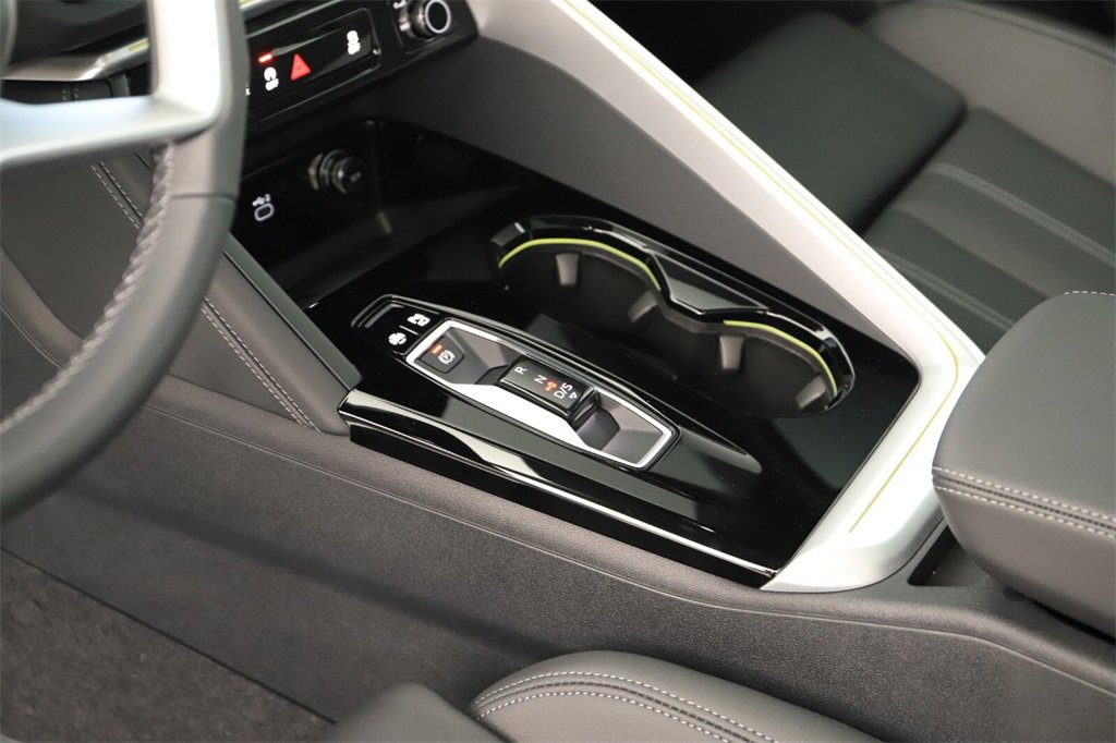 New 2025 Audi Q5 Premium Plus image 17