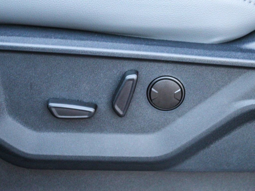 New 2025 Ford F150 Lightning Flash image 21