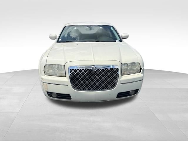 Used 2008 Chrysler 300 Touring w/ Comfort/Convenience Group RWD image 2
