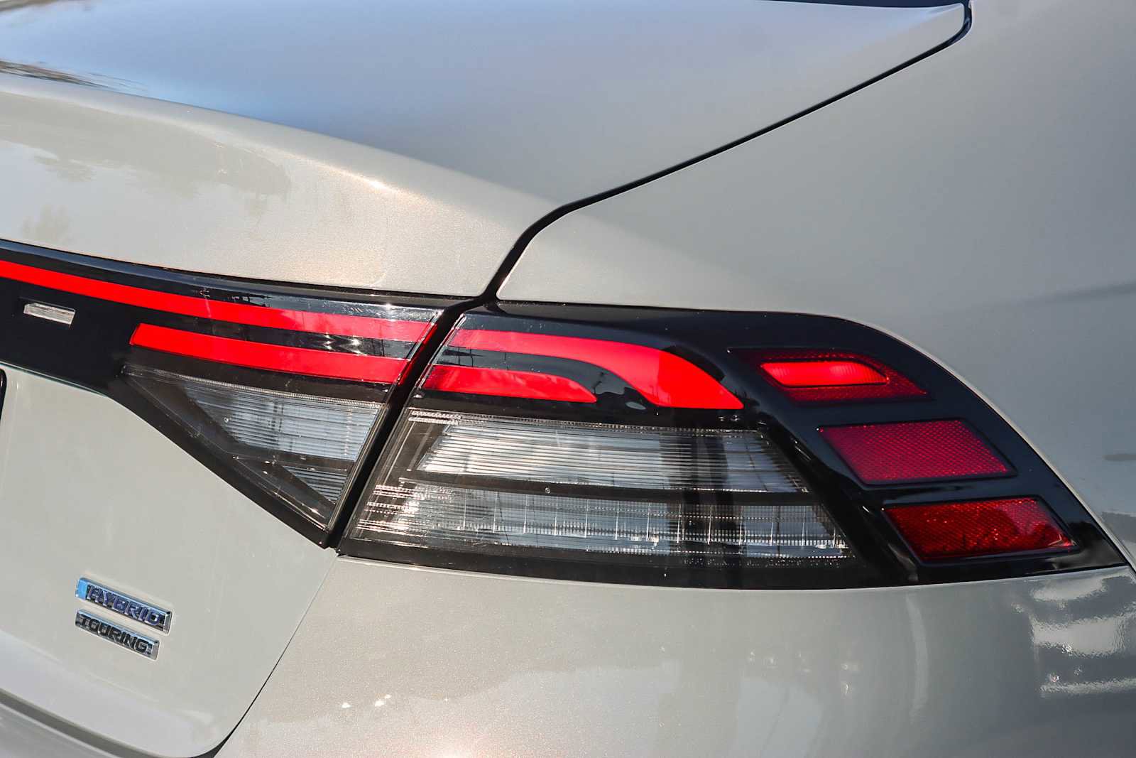 Used 2023 Honda Accord Touring image 8