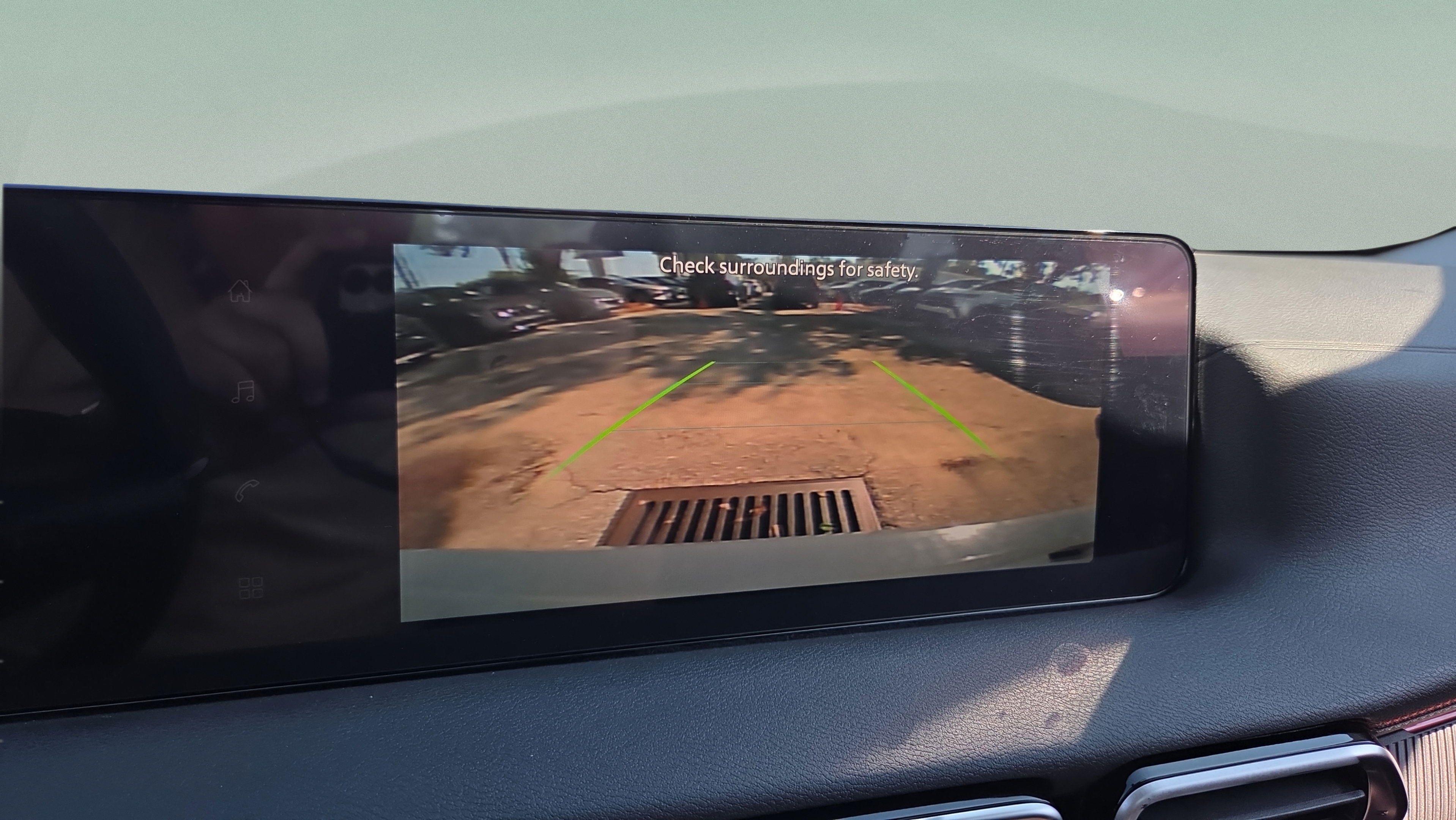 New 2026 Nissan Sentra SR w/ Floor Mat Package FWD image 19