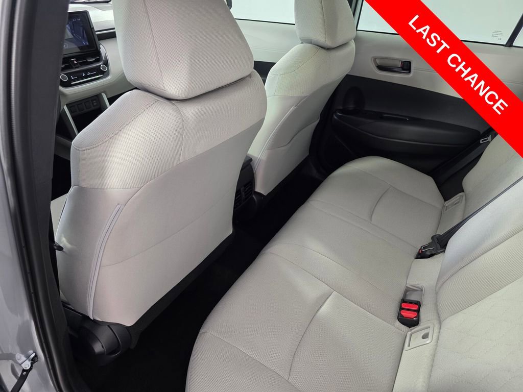 Used 2025 Toyota Corolla Cross L FWD image 14
